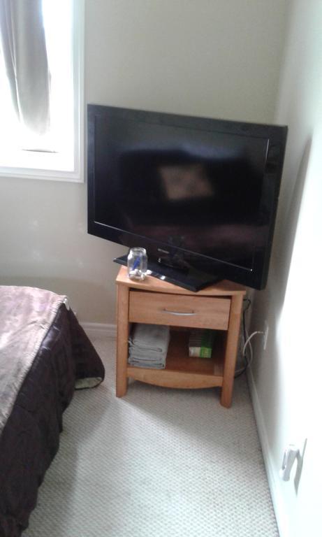 Cozy Pet Friendly Home St. John's Bagian luar foto